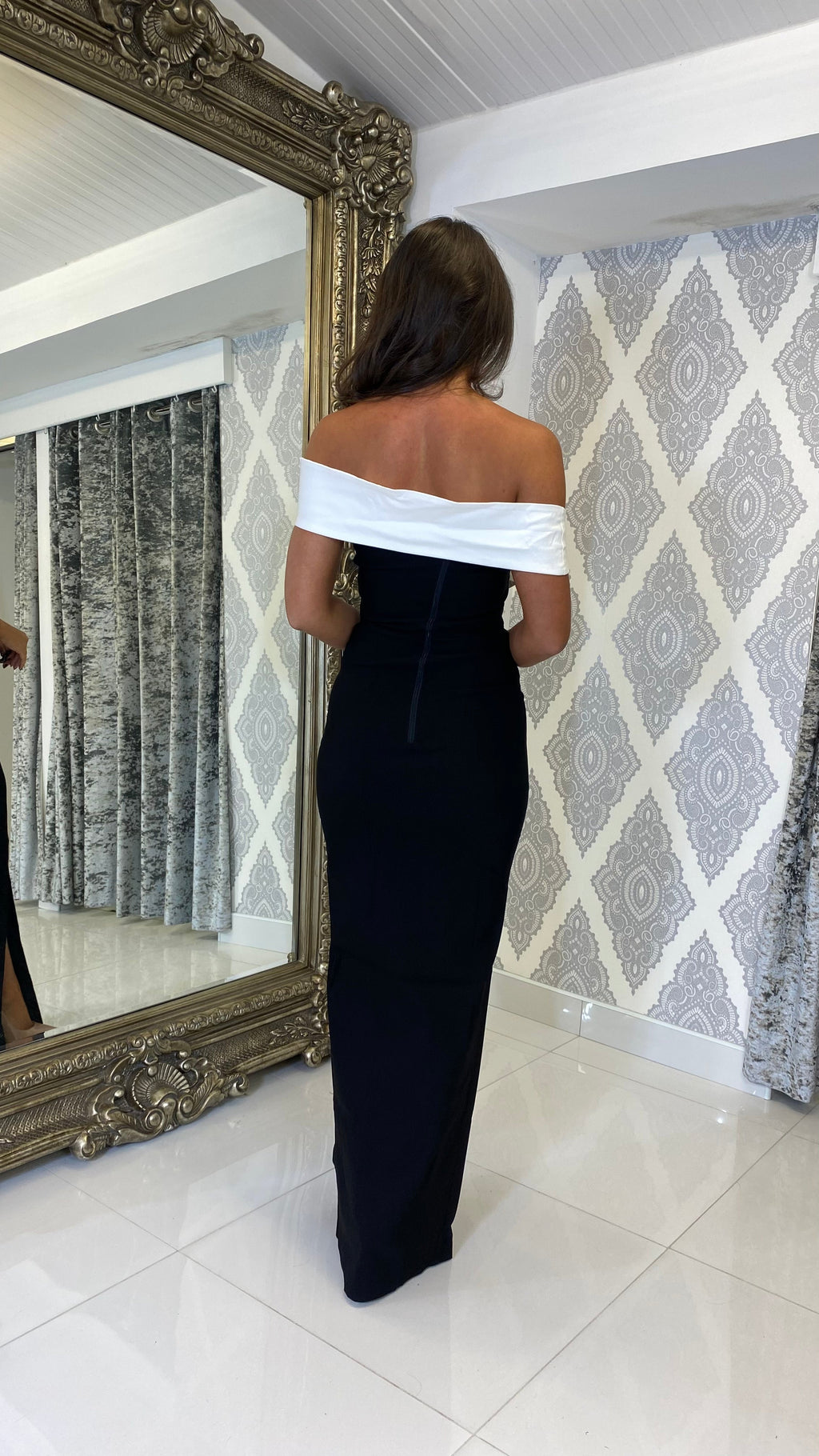 Serena Bardot Maxi Dress – Monochrome