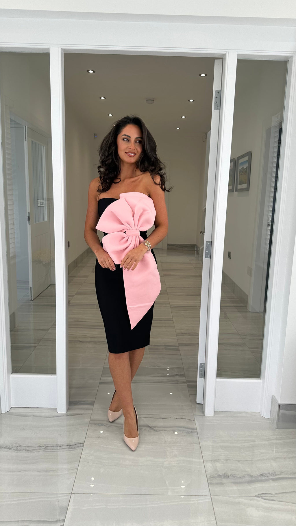 Amara Strapless Bandage Dress – Black/Pink Bow