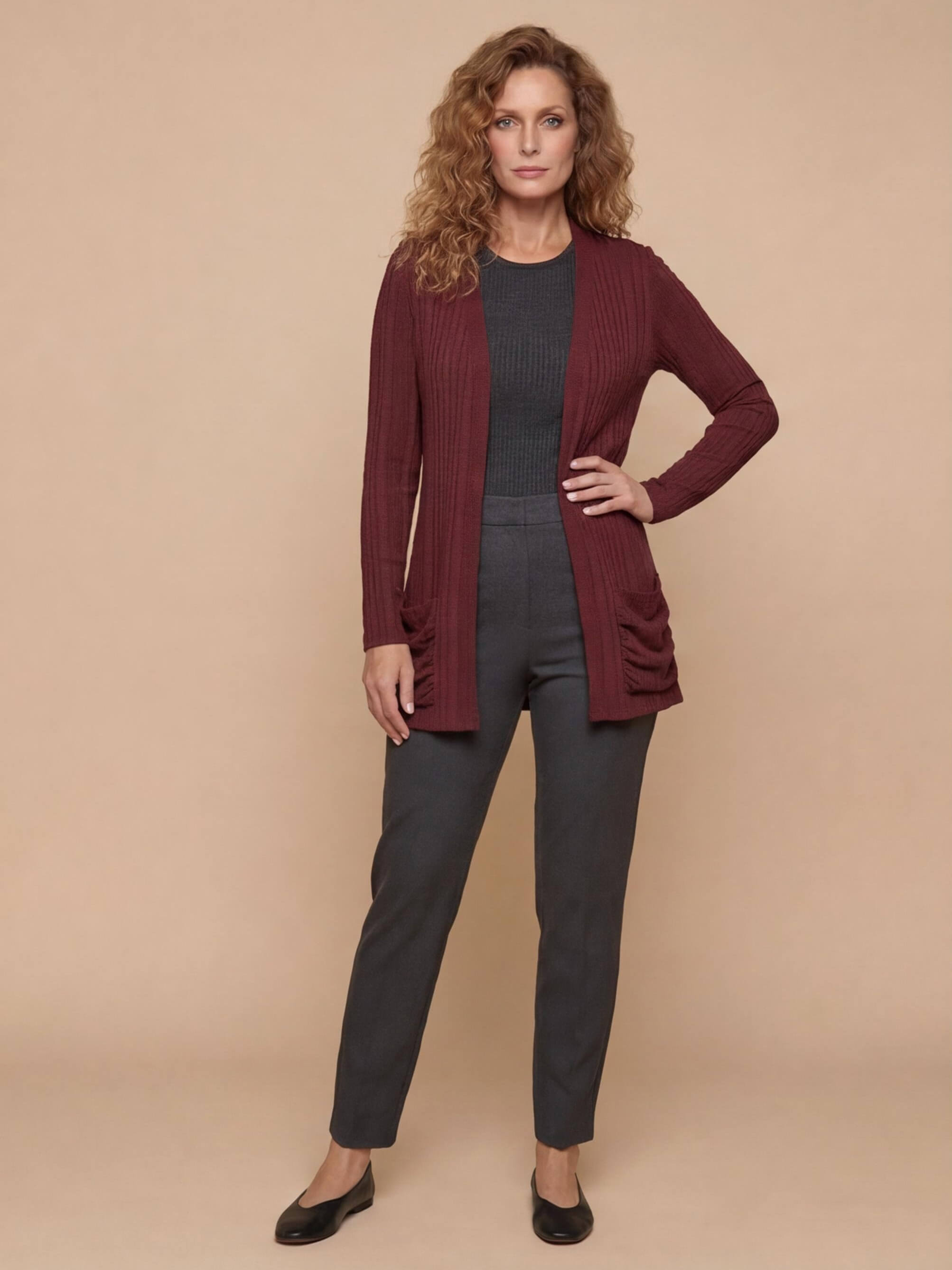 Women’s Ribbed V-Neck Cardigan – Casual Fit & Everyday Comfort