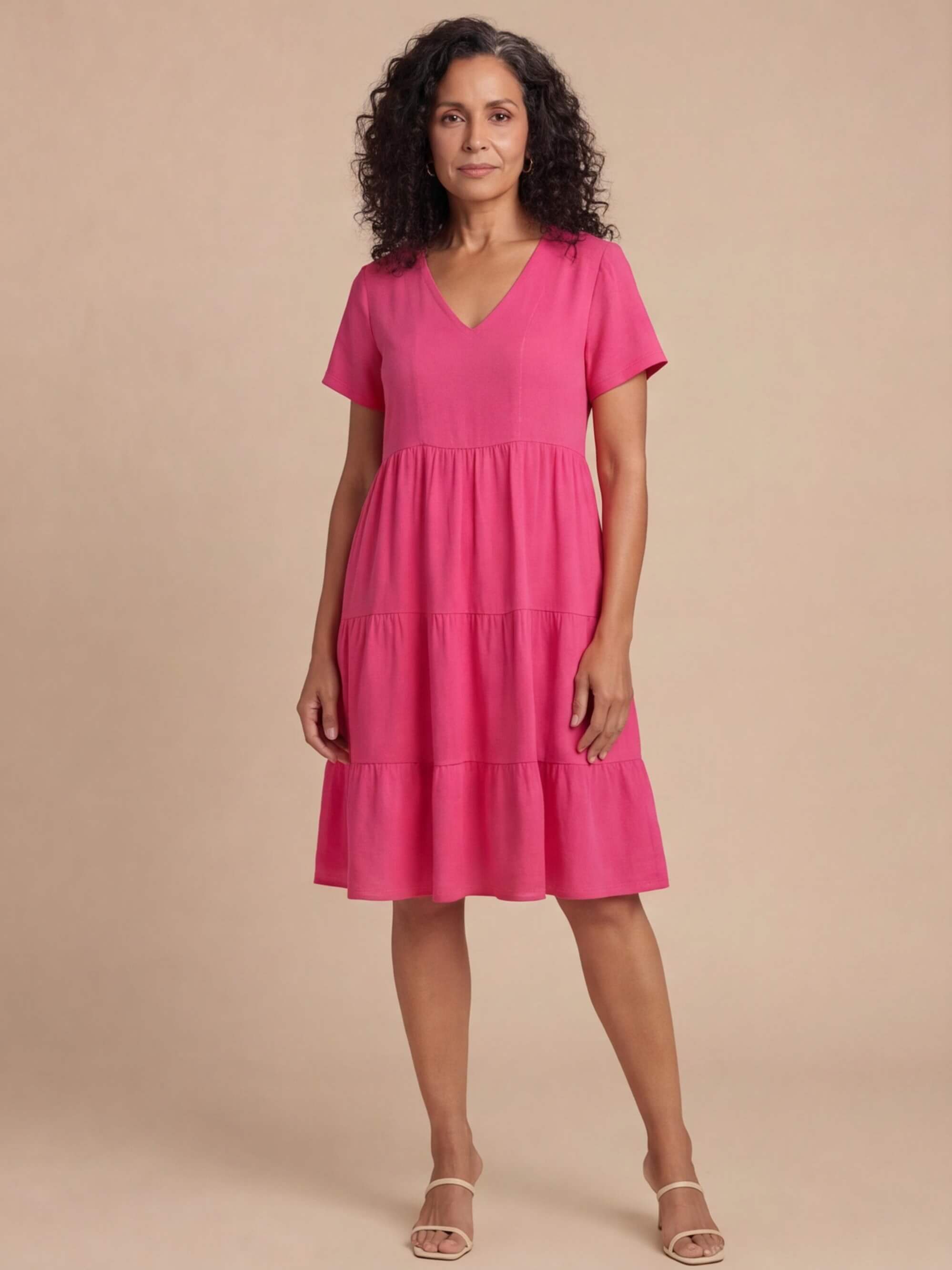 V-Neck Summer Dress – Light, Feminine & Effortless