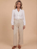 Women’s Ruffle V-Neck Blouse – Romantic Elegance & Modern Chic