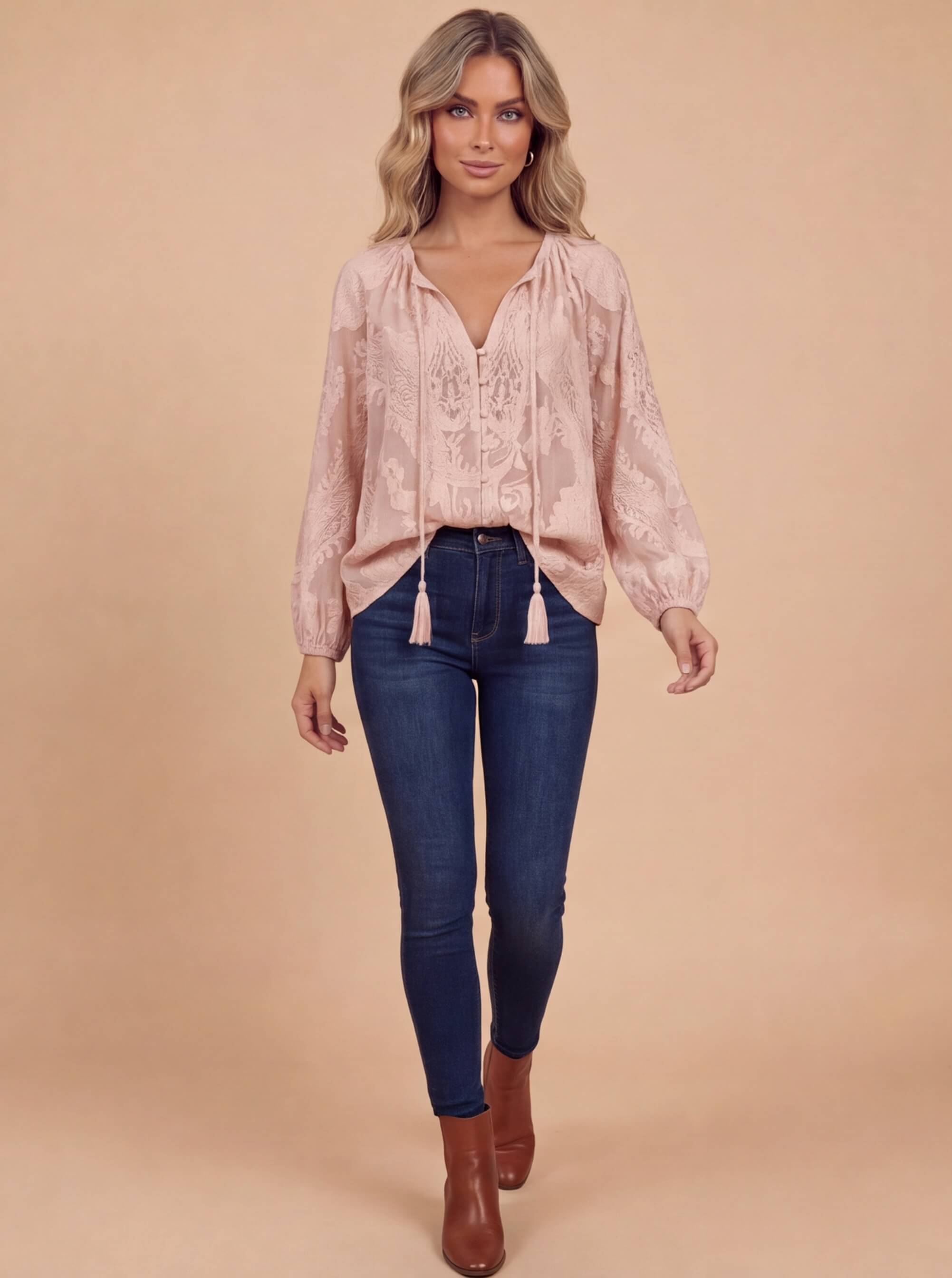 Women's Top – Boho Lace Blouse with Split Neckline – Label-Lahra