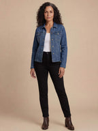 Women’s Slim-Fit Denim Jacket – Metal Buttons, Dual Pockets & Classic Street Style