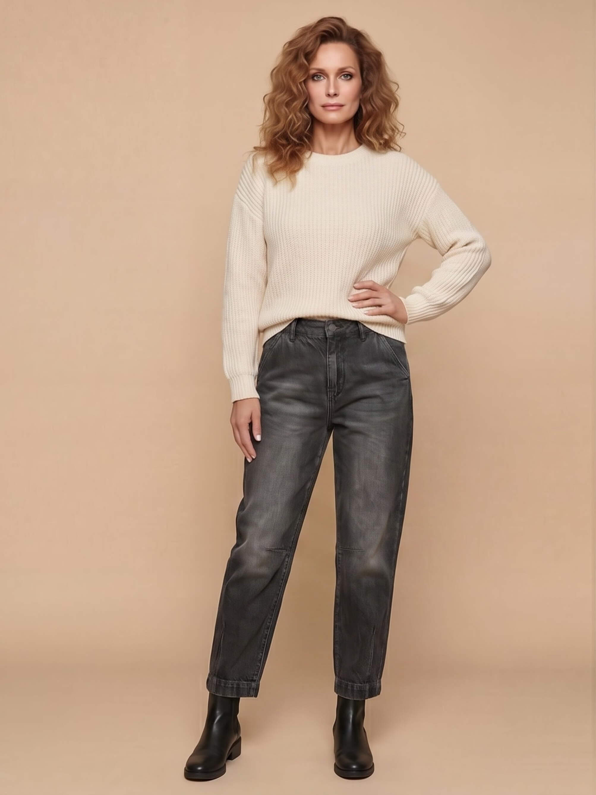 Women’s Cropped Straight-Leg Jeans