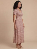 Elegant Women’s Floral V-Neck Dress – Smocked Bodice & High-Stretch Comfort