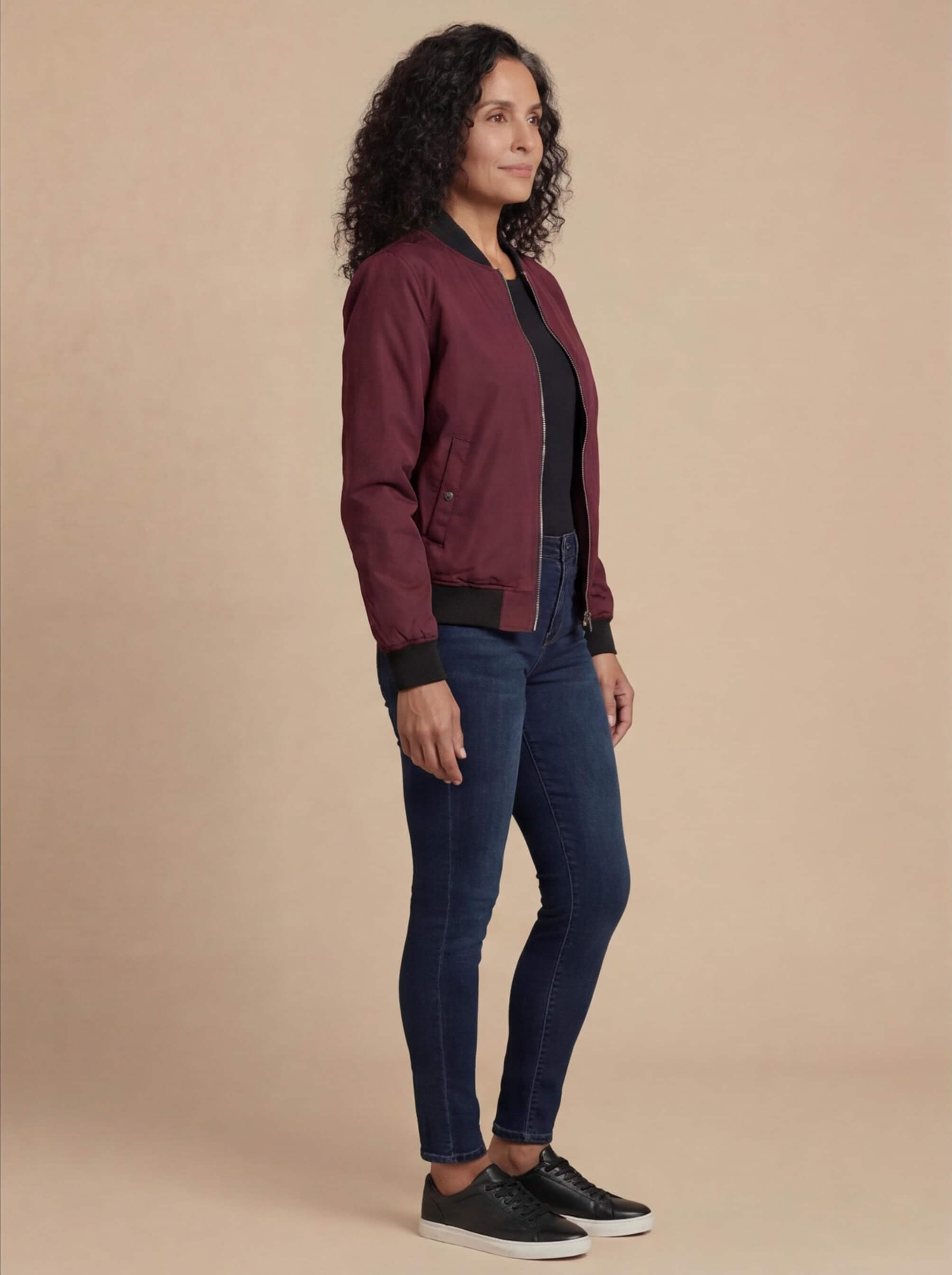 Women’s Bomber Jacket – Lightweight Comfort & Modern Everyday Style