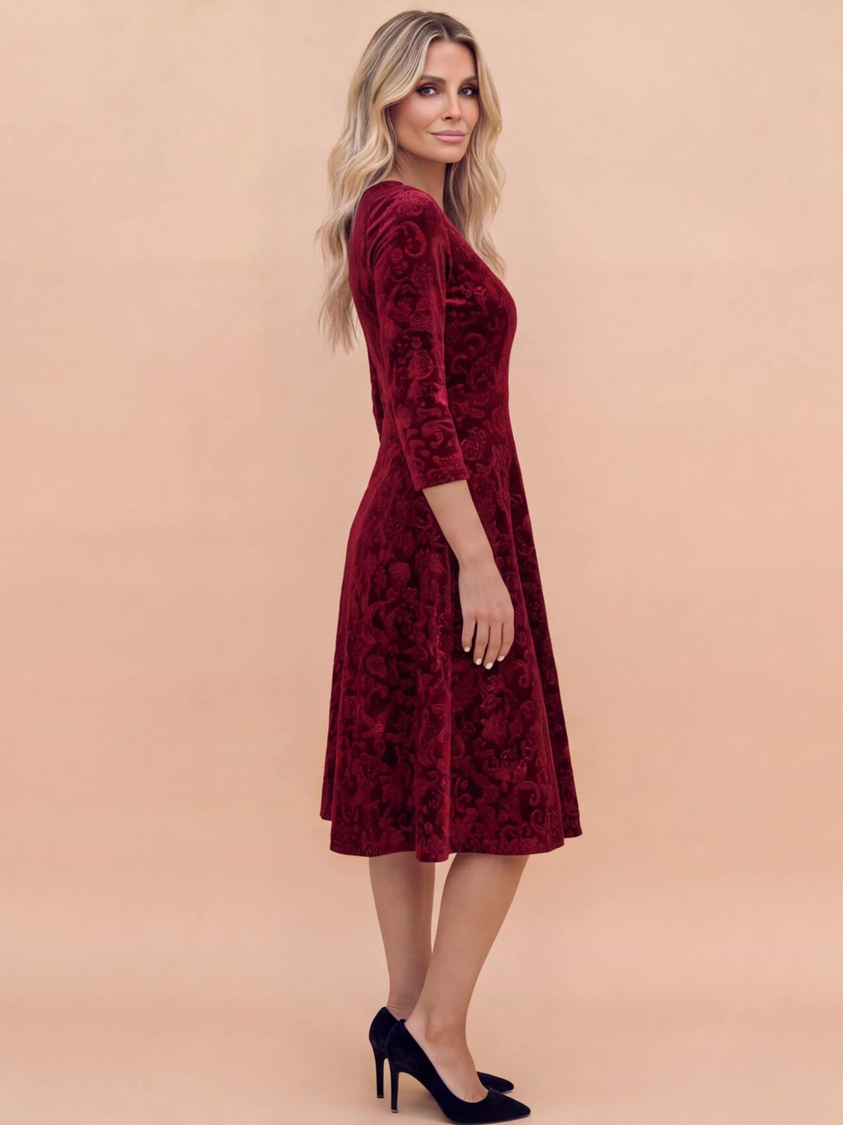 Women’s Embroidered Velvet-Look Square Neck Midi Dress