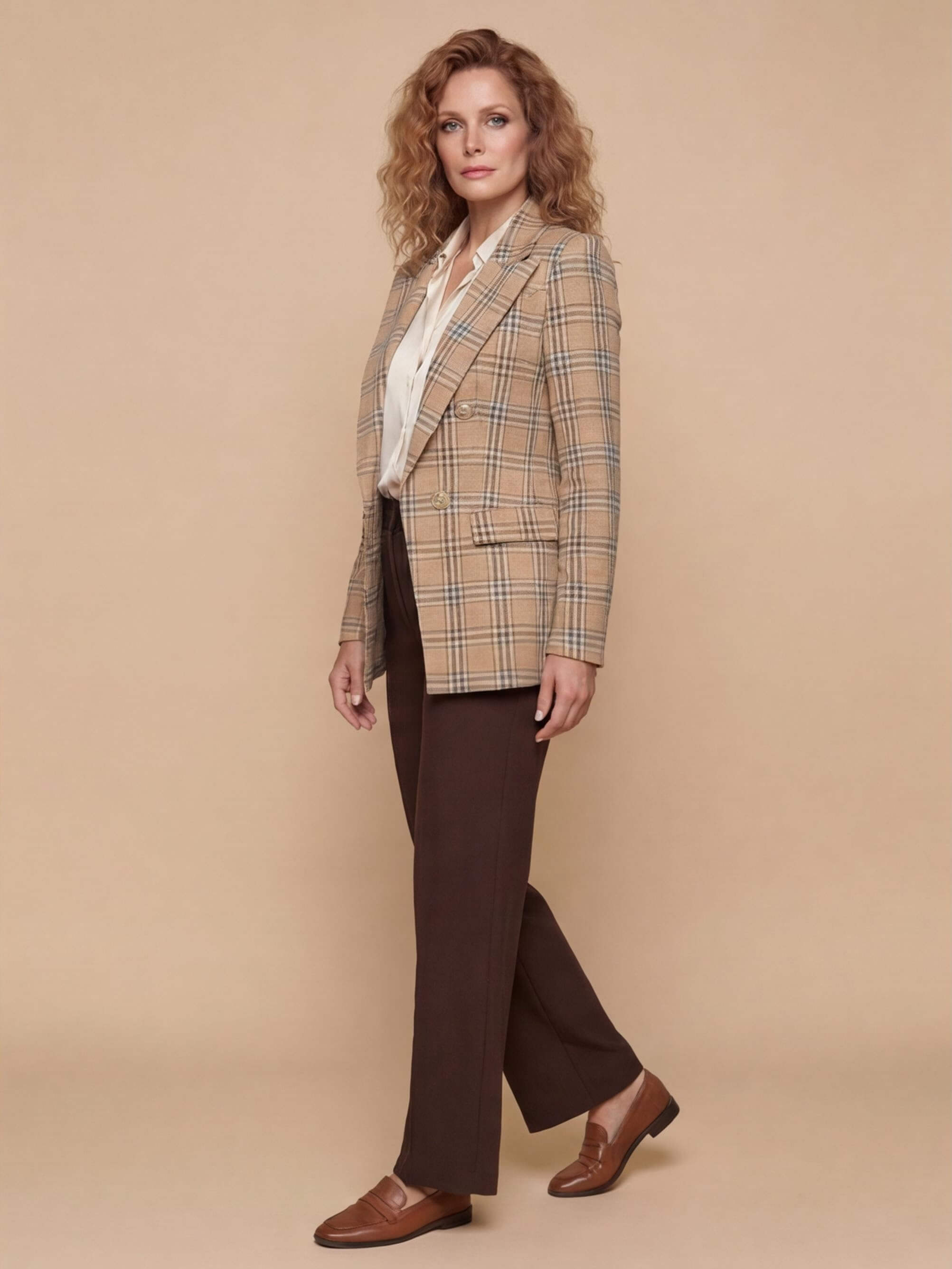 Women’s Plaid Blazer – Tailored Silhouette & Timeless Sophistication