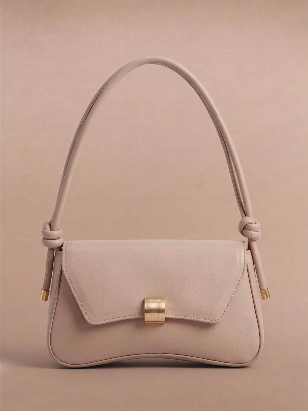 Women’s Shoulder Bag with Envelope Flap Design
