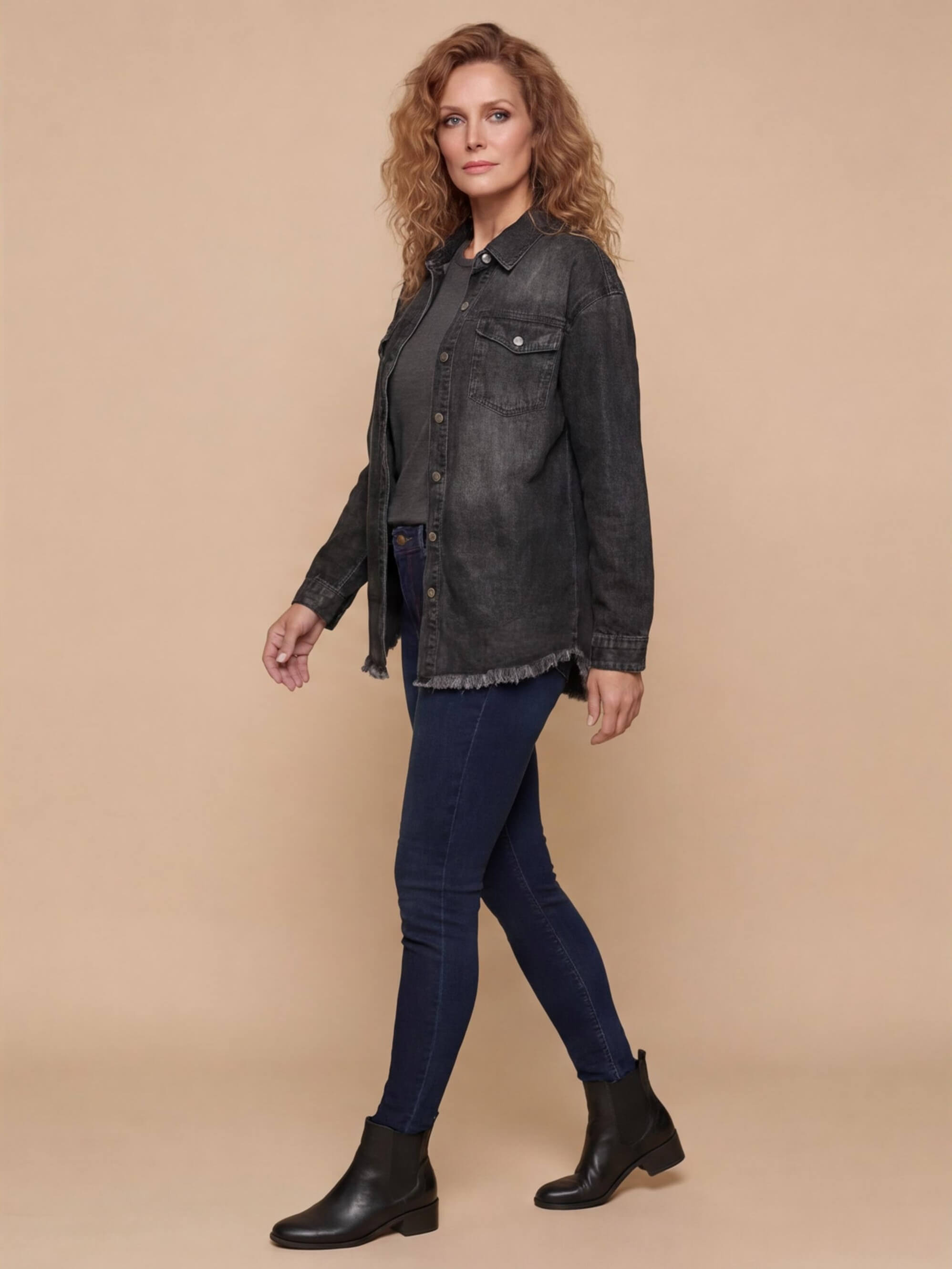 Women’s Washed Denim Jacket – Frayed Hem & Relaxed Street Style Fit
