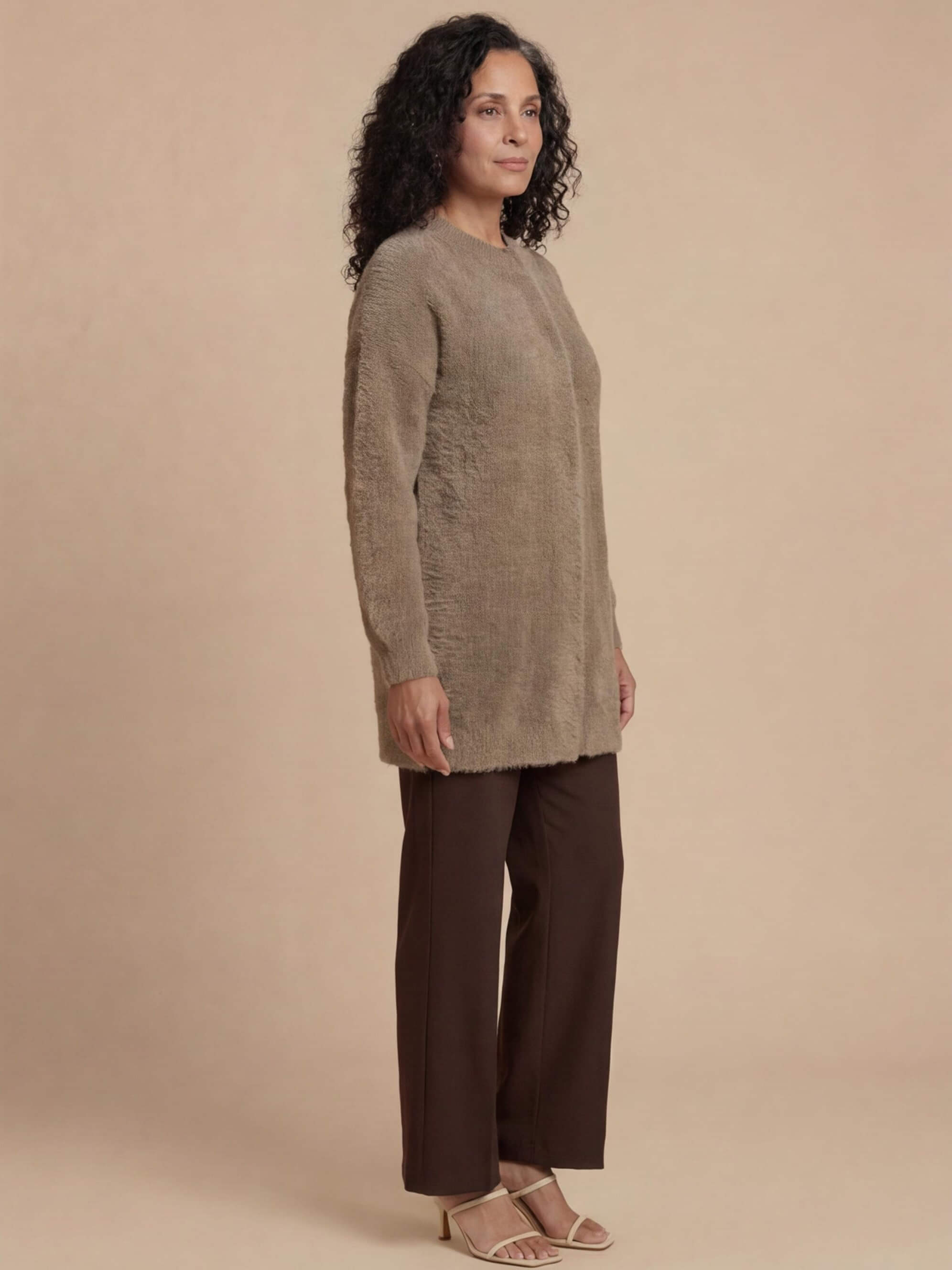 Women’s Knit Cardigan – Cozy Texture & Effortless Elegance