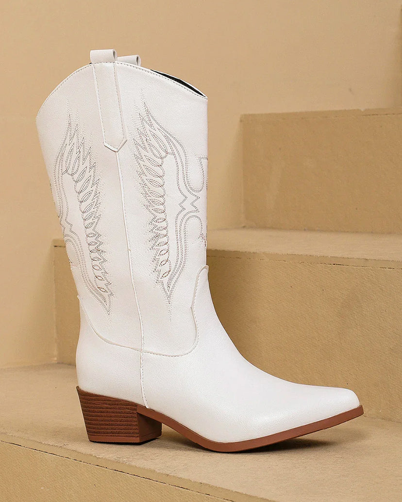 Dakota Embroidered Cowgirl Boots
