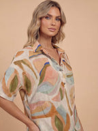 Women’s Abstract Print Short Sleeve Shirt