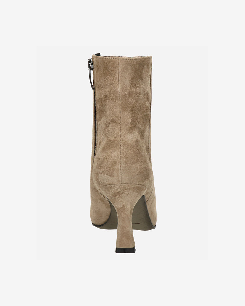 Noa Pointed Toe Sock Boots