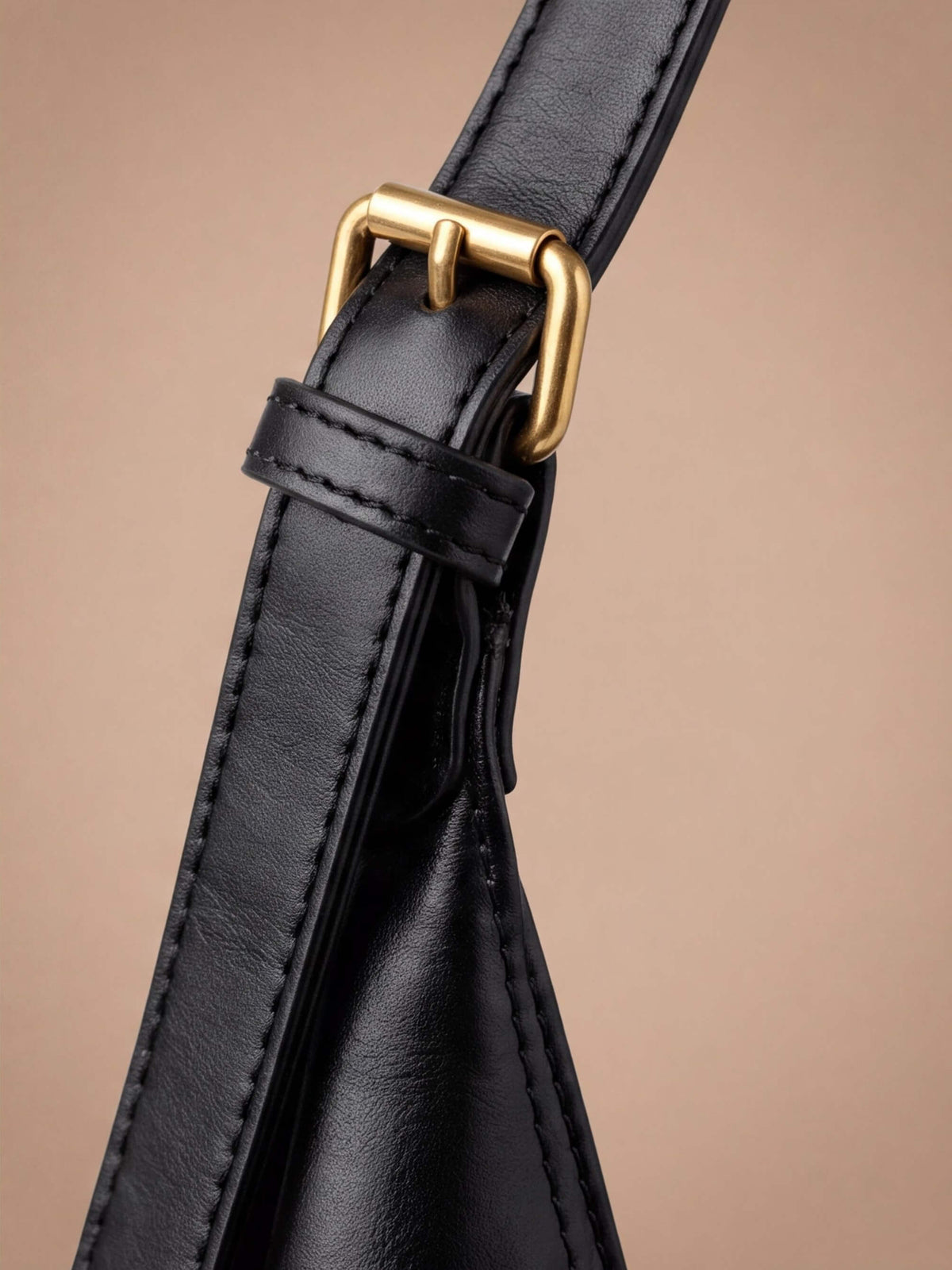 Women’s Minimalist Slouchy Shoulder Bag