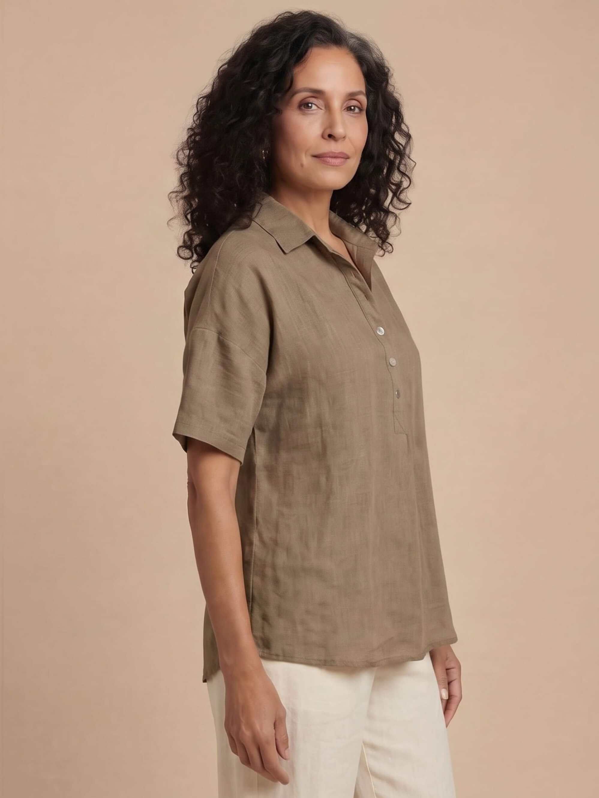 Women’s Collared Button Detail Short Sleeve Shirt