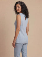 Women’s Elegant Sleeveless Top with Roll Collar