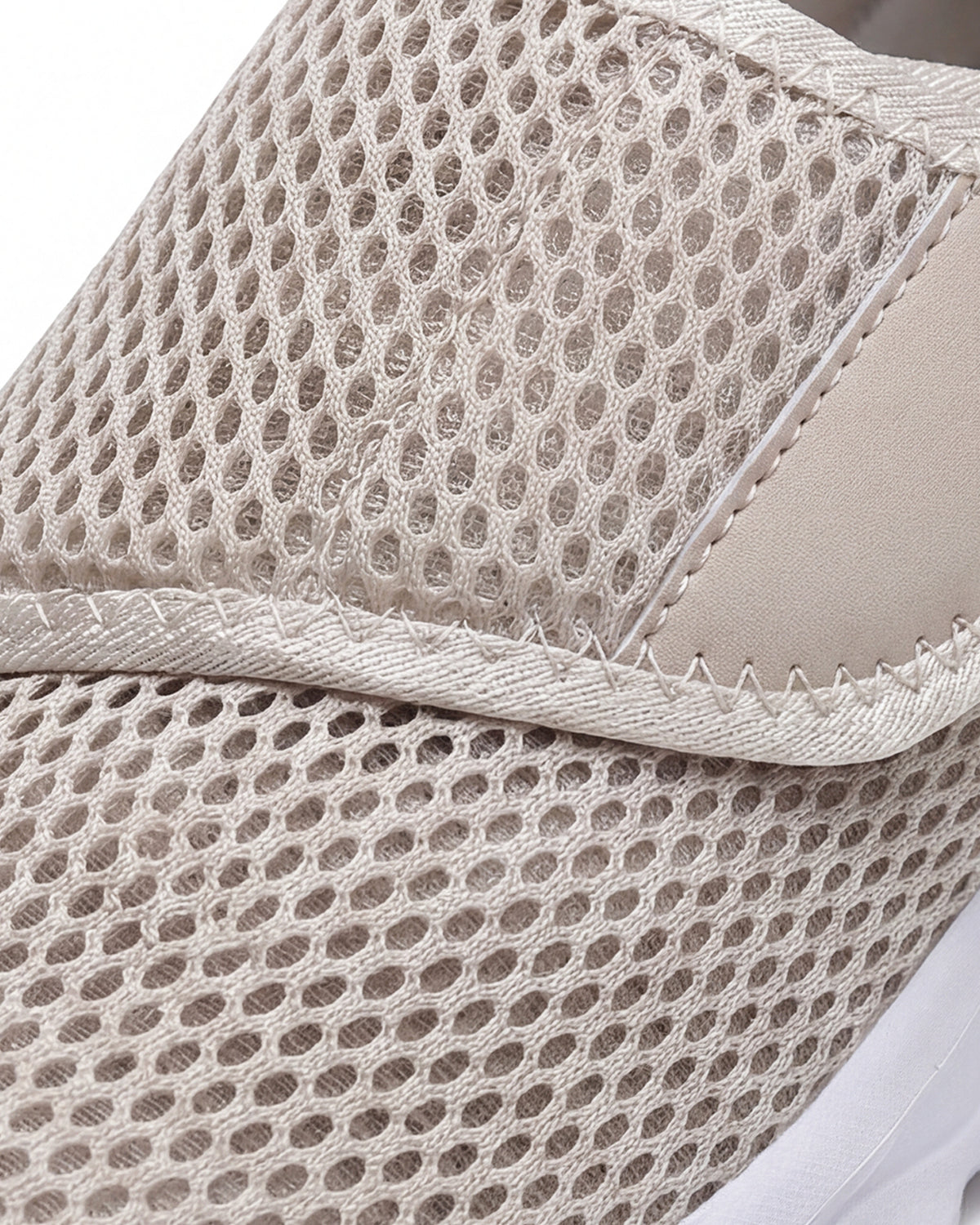 Women’s Mesh Knit Slip-On Walking Sneakers