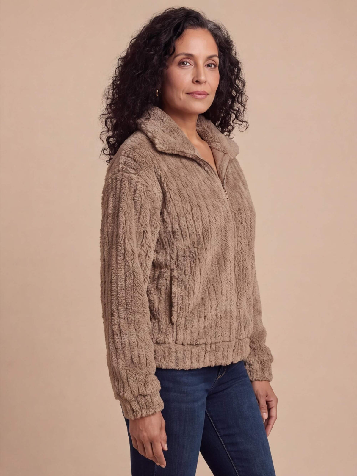 Women’s Plush Fleece Zip-Up Jacket