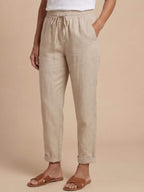 Women’s Drawstring Waist Tapered Trousers
