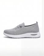 Women’s Low-Top Sneakers- Knit Style