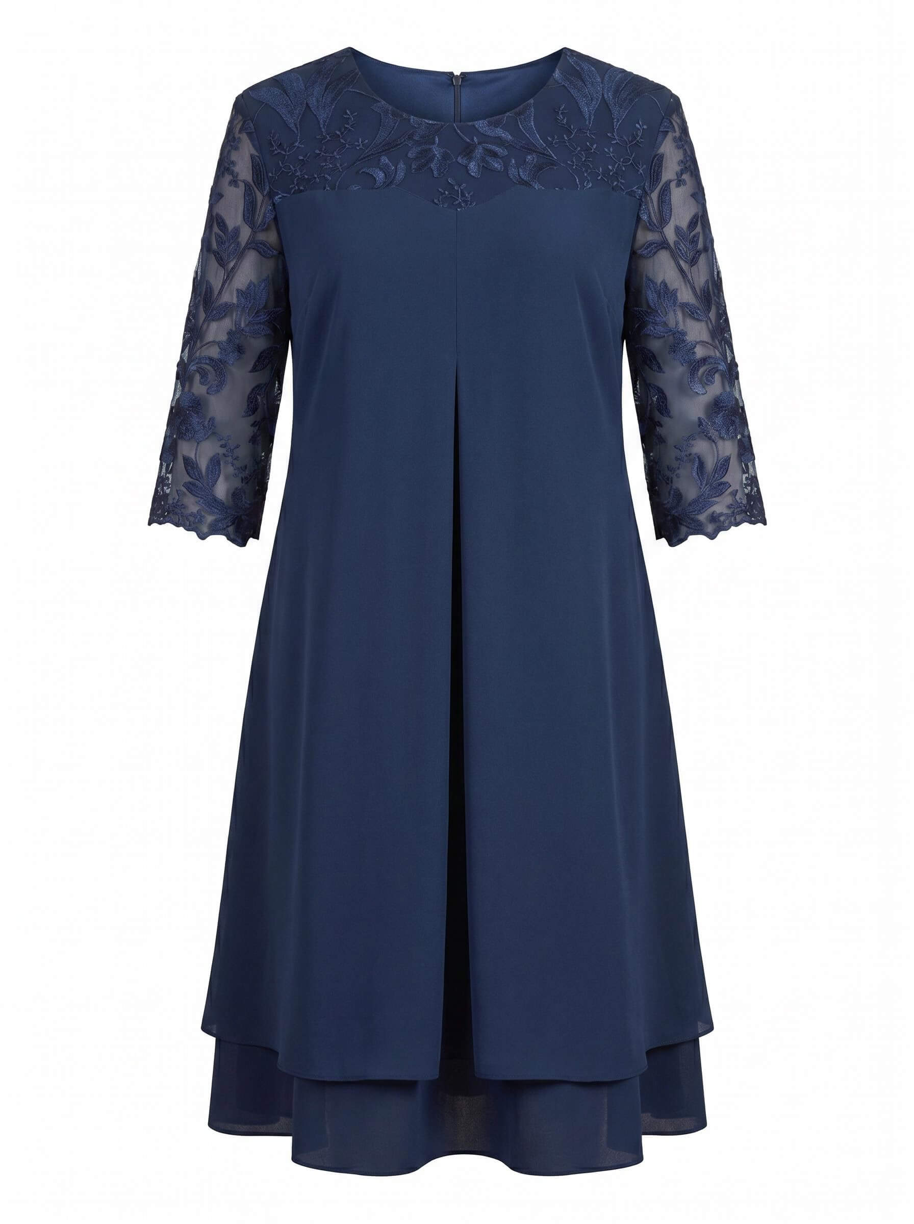 Plus Size Women’s Elegant Chiffon Dress – Embroidered Lace Yoke & Flowing Layered Hem