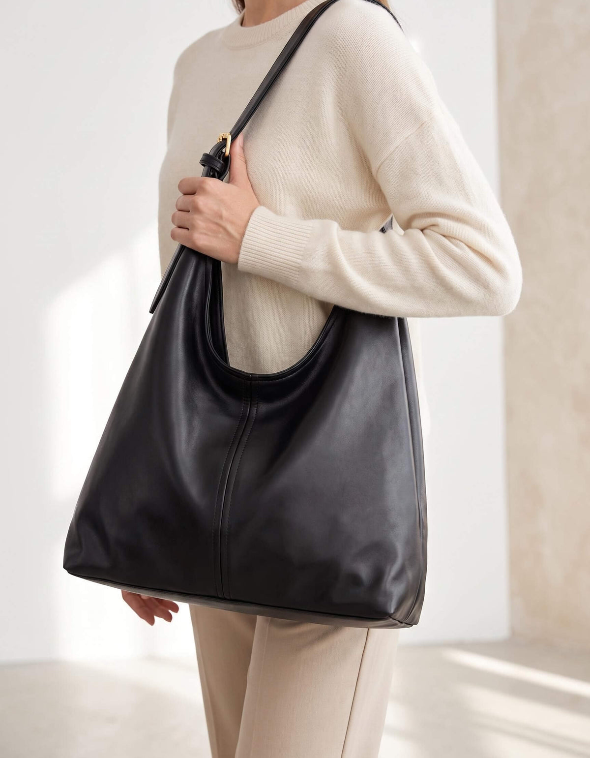 Women’s Minimalist Slouchy Shoulder Bag