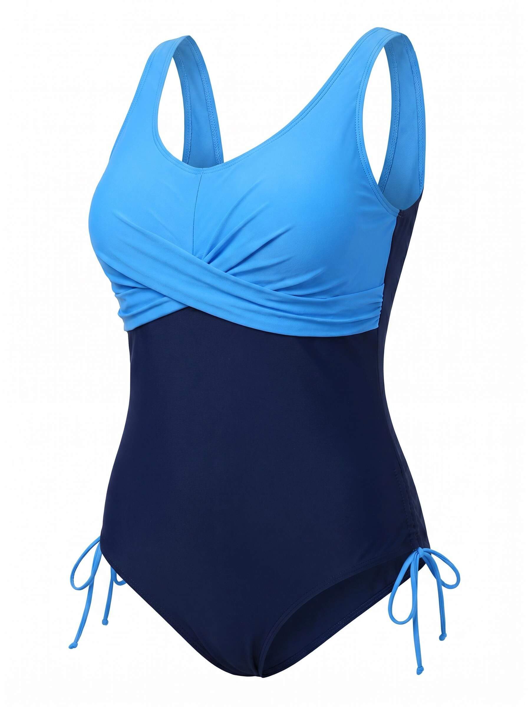 Women’s Plus Size Twist Front One-Piece Swimsuit