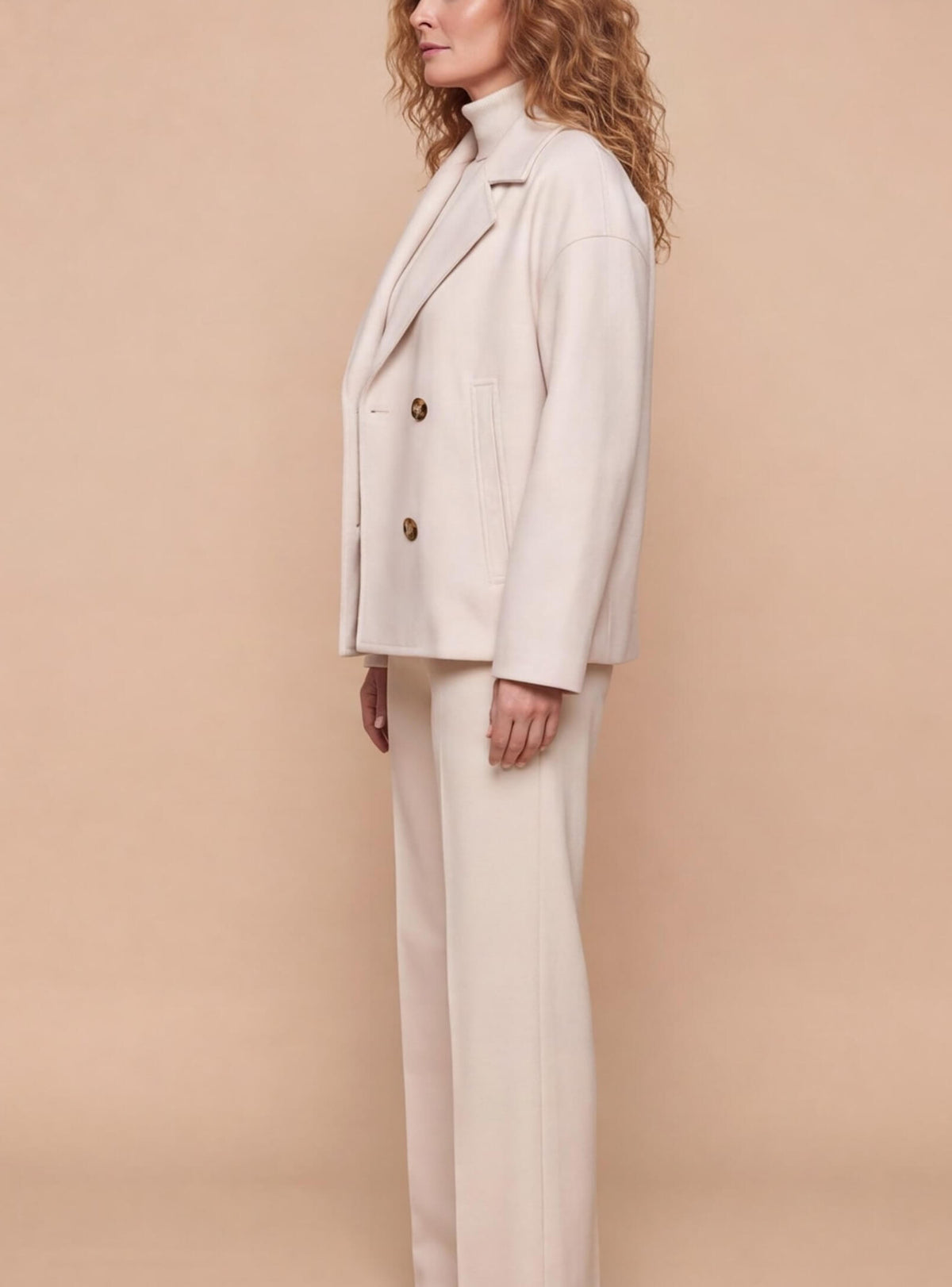 Women’s Double-Breasted Tailored Jacket with Wide Lapels