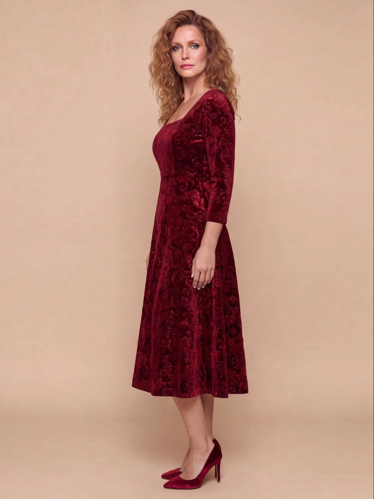 Women’s Embroidered Velvet-Look Square Neck Midi Dress