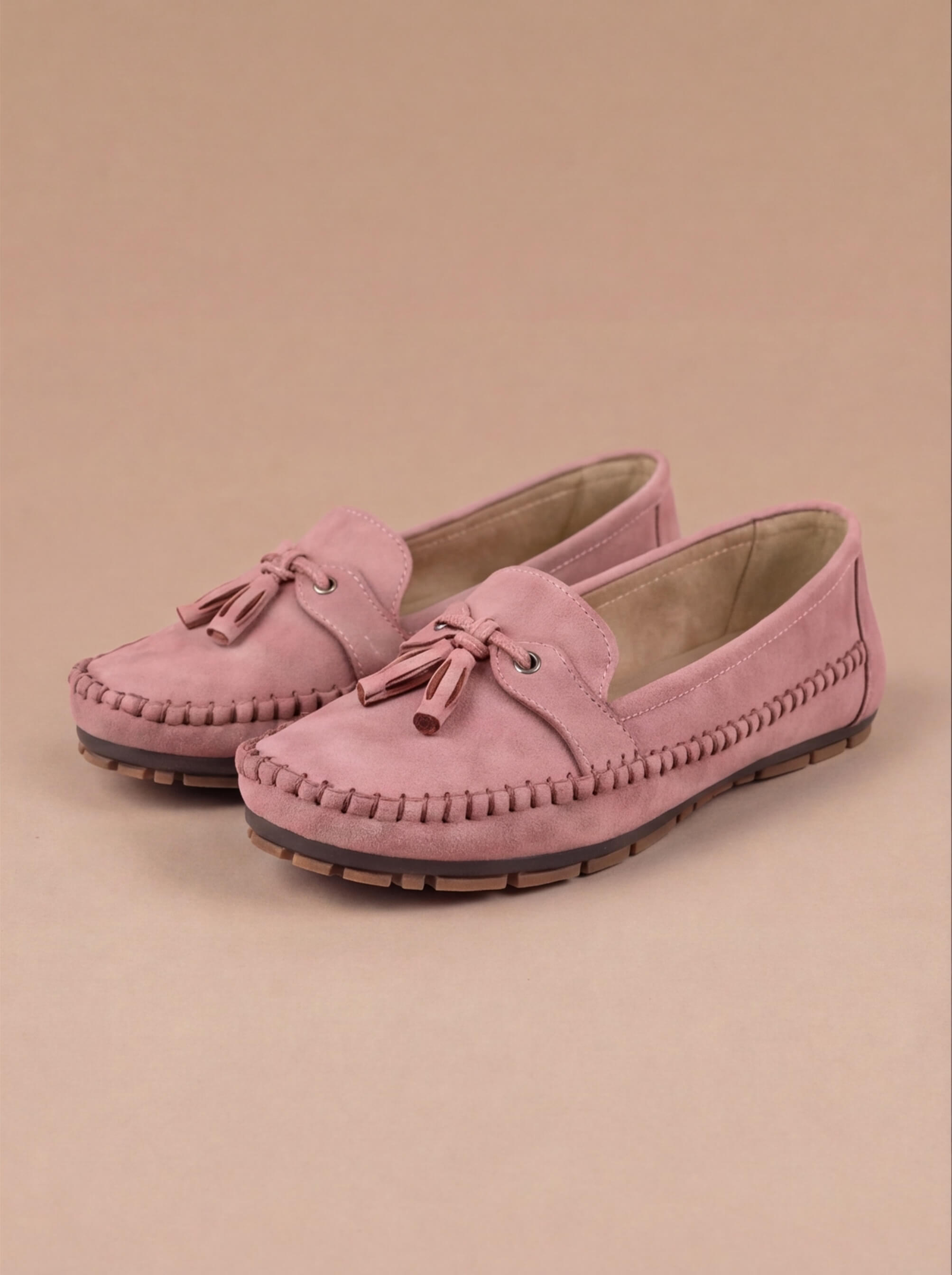 Women’s Classic Bow Loafers – Timeless Comfort & Everyday Elegance