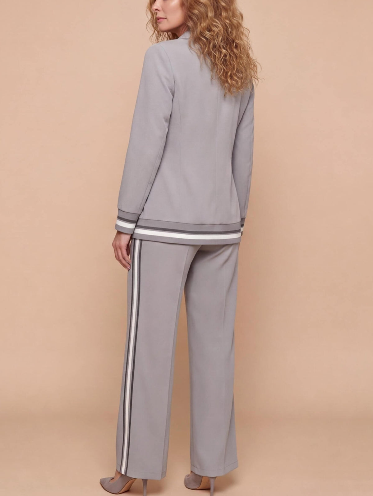 Women’s Tailored Blazer and Wide-Leg Trouser Set