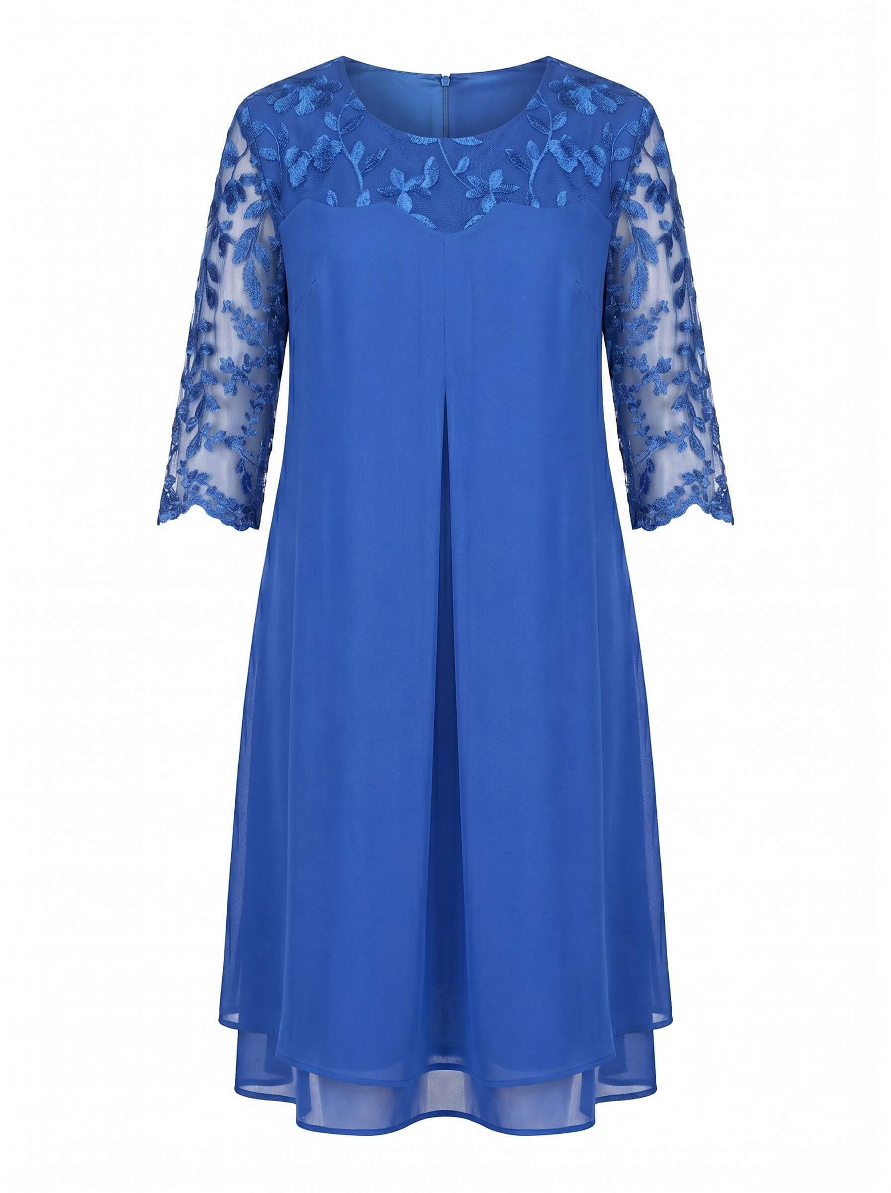 Plus Size Women’s Elegant Chiffon Dress – Embroidered Lace Yoke & Flowing Layered Hem
