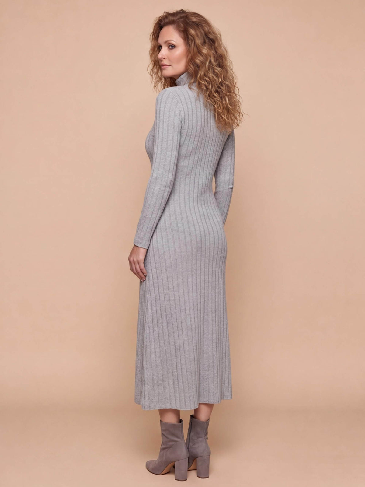 Women’s Ribbed Knit Turtleneck Maxi Dress