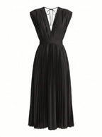 Women’s Pleated Maxi Dress – Elegant Flow & Timeless Grace