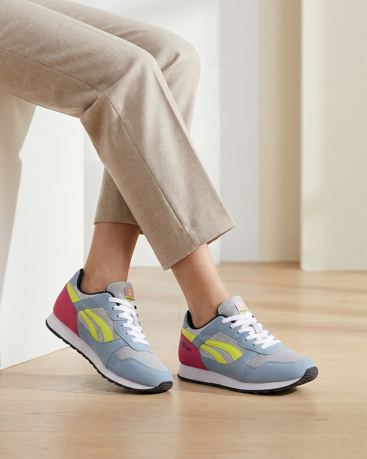 Women’s Fashion Sneakers- Low-Top Lace-Up