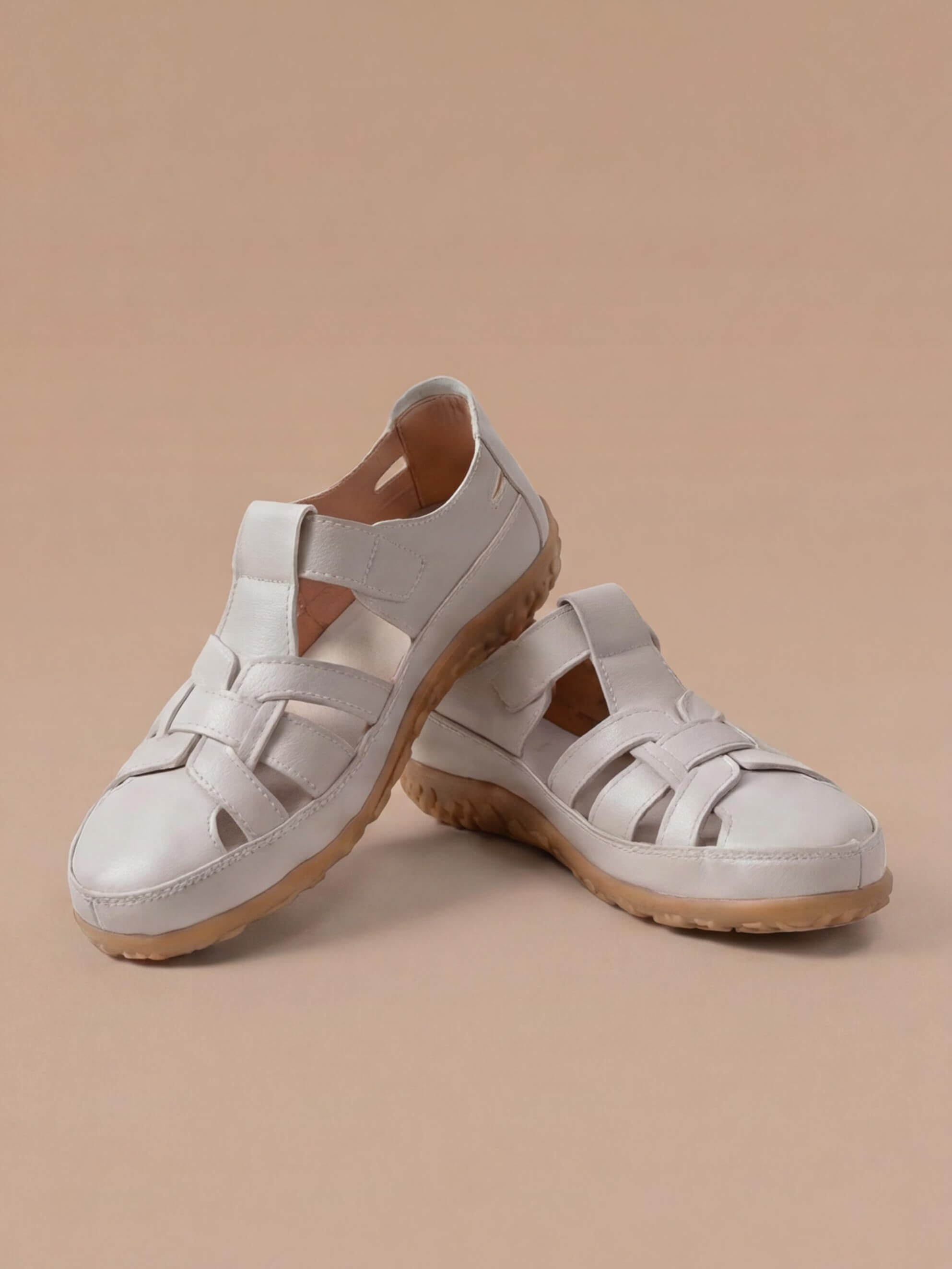 Women's closed-toe sandals – Comfortable sandals with adjustable straps