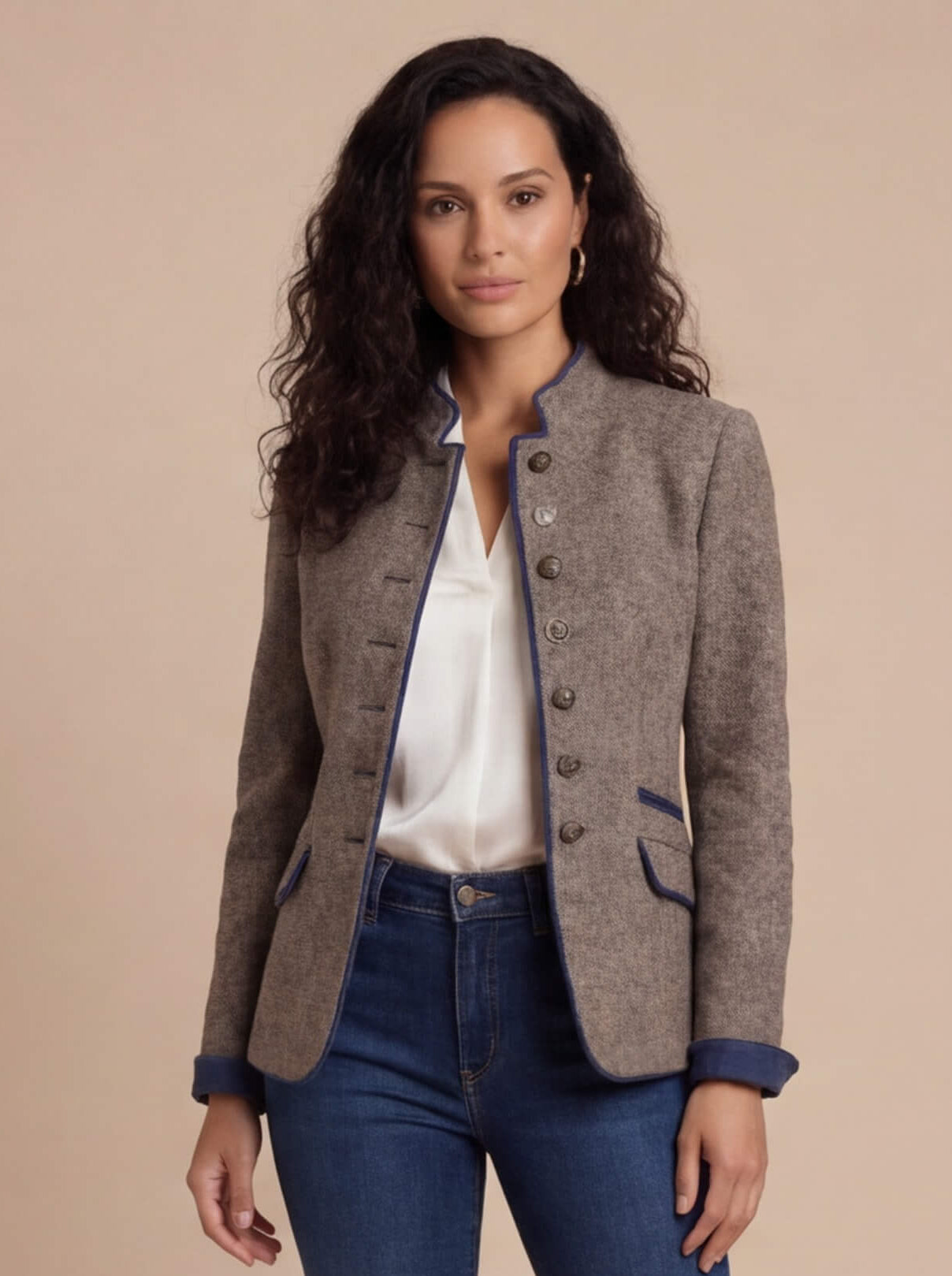Women’s Blazer – Elegant, Tailored & Versatile
