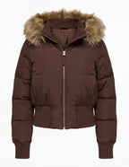 Warmth, Comfort and Style in One Jacket – Women’s Quilted Jacket