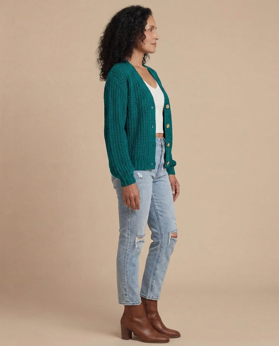Women’s Elegant Knit Cardigan – Soft V-Neck & Mid-Stretch Comfort