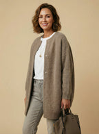Women’s Knit Cardigan – Cozy Texture & Effortless Elegance