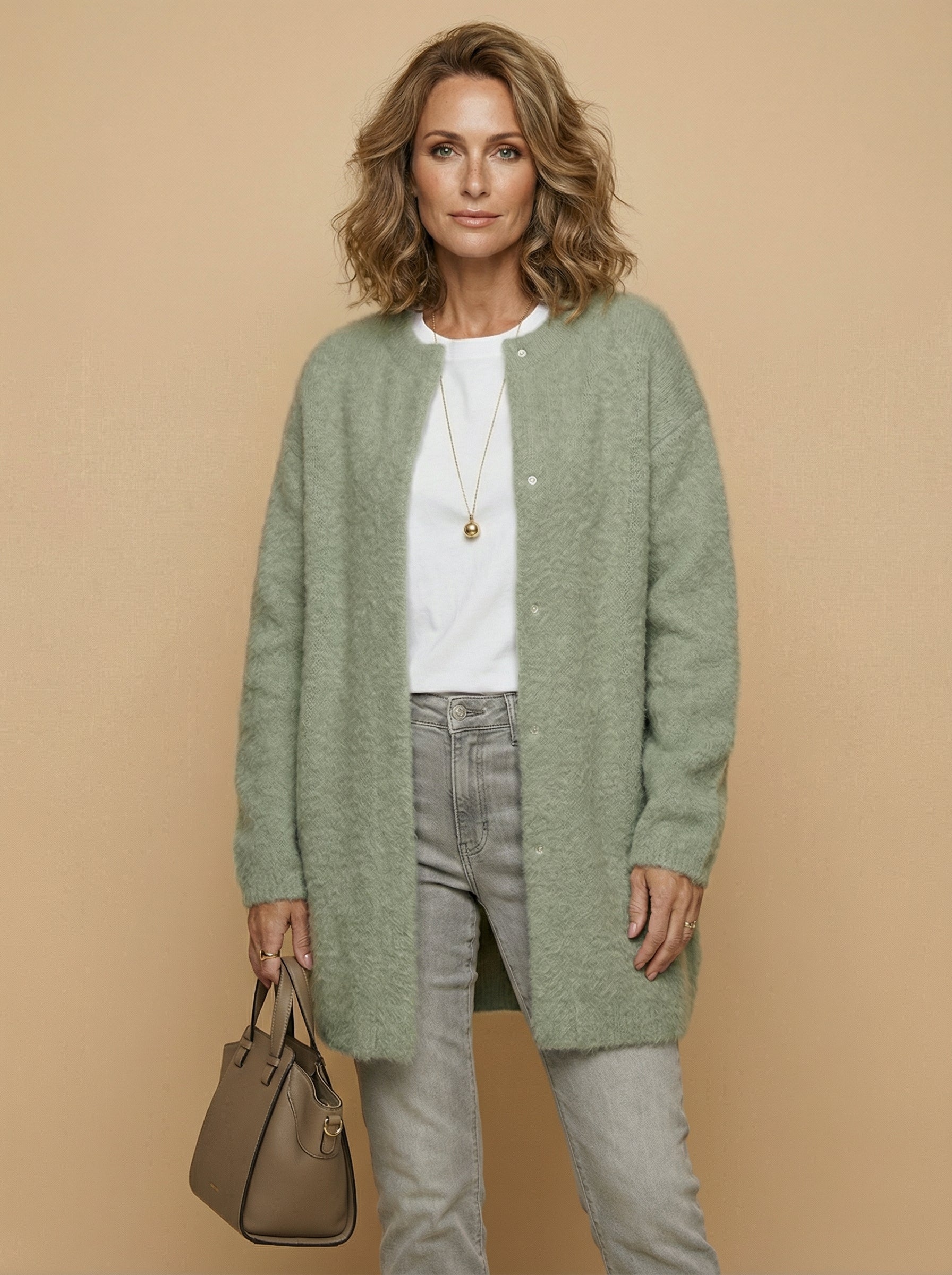 Women’s Knit Cardigan – Cozy Texture & Effortless Elegance