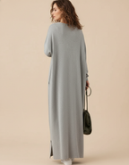 Women’s Minimalist Maxi Dress – Relaxed Fit with V-Neck