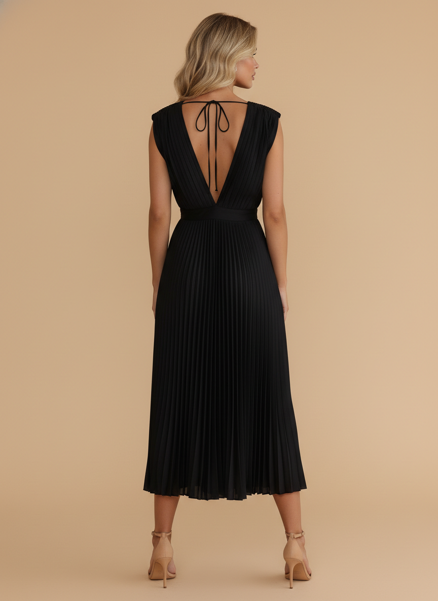 Women’s Pleated Maxi Dress – Elegant Flow & Timeless Grace
