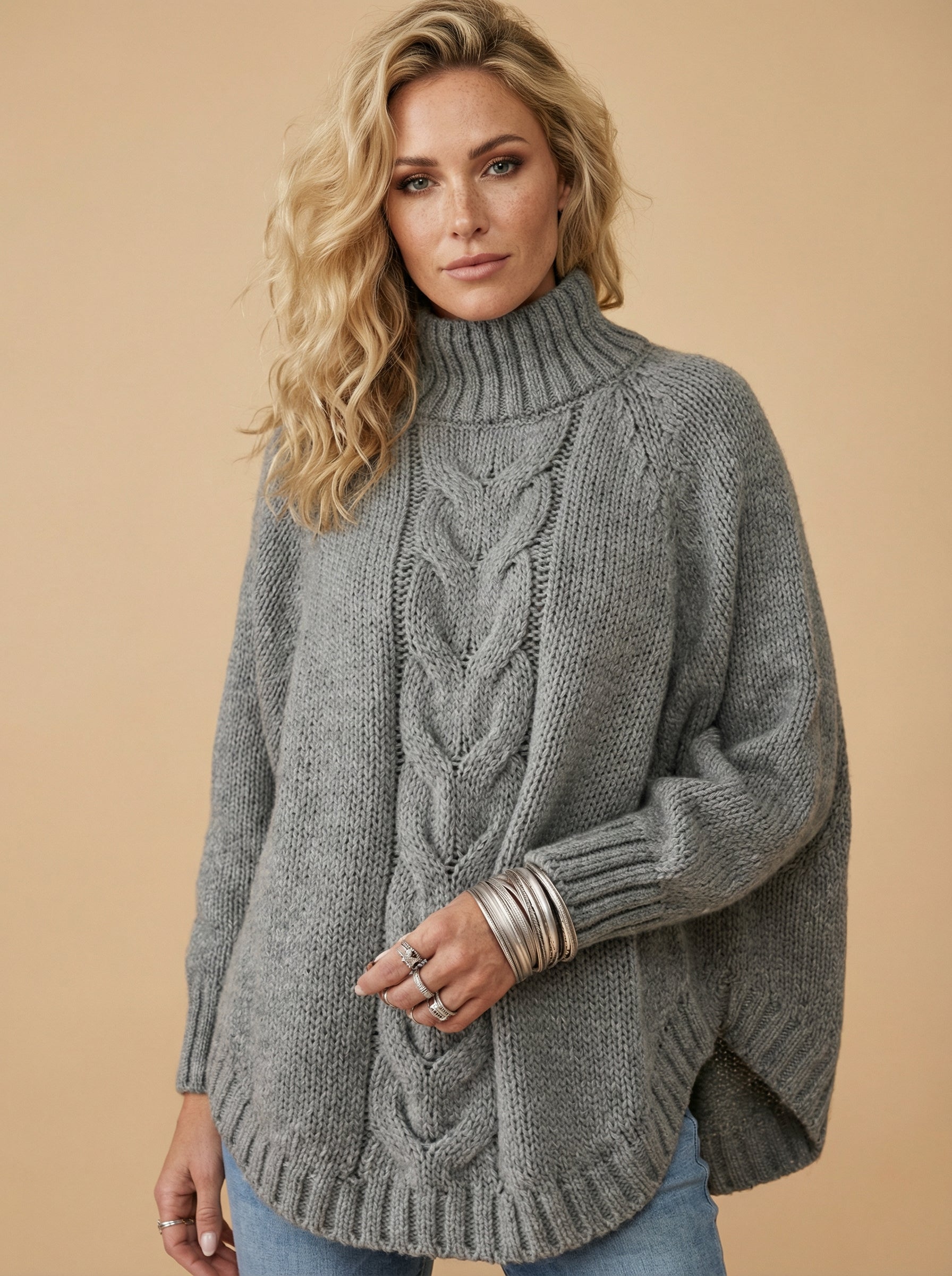Women’s High-Neck Cable Knit Sweater – Cozy Loose Fit & Ribbed Hem Detail
